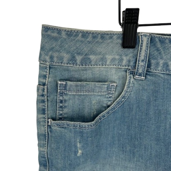 NWT Lane Bryant Boyfriend Distressed Weekend Short Size 22 - Picture 2 of 12